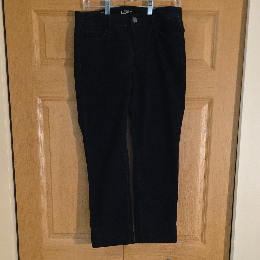 LOFT‎ Curvy Straight Black Corduroy Pants